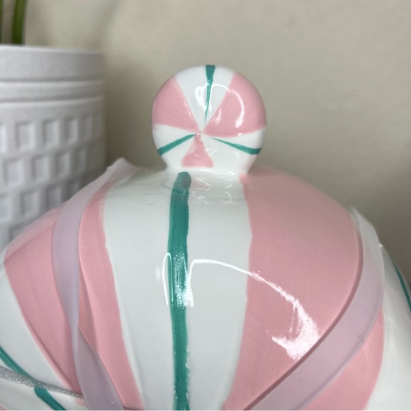 NEW Peppermint Place Pink/Turquoise Christmas Peppermint Candy Cookie Jar - Picture 5 of 5